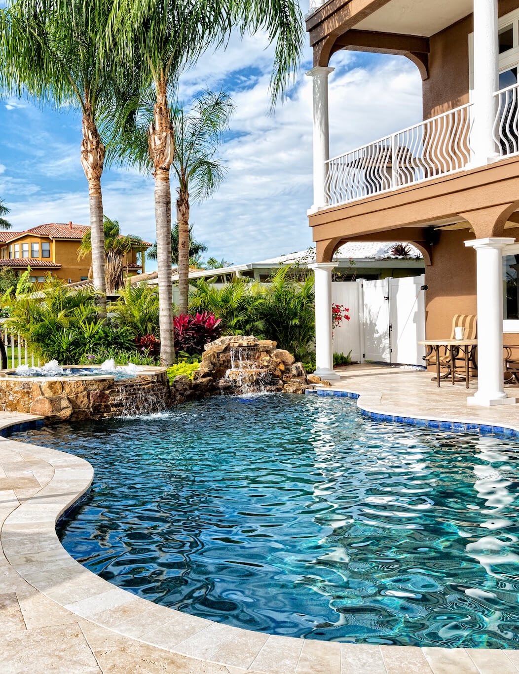 swimming-pool-remodeling-houston-tx